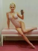 Eva Lyn pink bodysuit