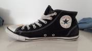 Please help me find a shop that still sells Converse Dainty Mid Canvas Black! I'd like to gift them to a friend to replace her old ones but i can't buy them anywhere –.- [more info in comments]