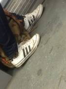 Today I took a covert photo of another man's shoes just to ask you guys what they are.