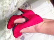 Trying to sell these red heels, any takers? ;)