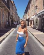 Ania in blue