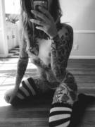 Hot chick with tattoos