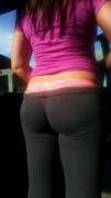 we need more yoga pants whale tails in the world