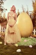 Miley Cyrus : Happy Easter
