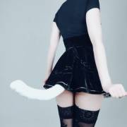 A cute little kitty 2B waving her tail for you ♥ - YuzuPyon