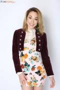Lily Labeau - casual layered style