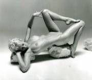 Unnamed model photographed by Andre de Dienes probably in the late '40s or the '50s.