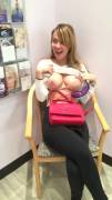 Flashing in the waiting area (xpost from r/holdthemoan)