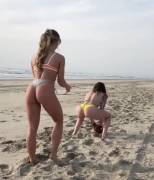 2 girls on the beach