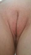 A closeup of my [f]reshly shaved innie!