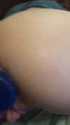 Watch her creamy hole pop around the knot [F] (Bad Dragon toy with sound)