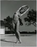 Another unnamed figure study by Andre de Dienes (1960s)
