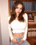 Library babe - Sophie Mudd