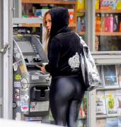 JLo's bubble butt yesterday in spandex