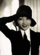 Anna May Wong in a suit? Yes, absolutely yes (1931)