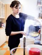 I'd totally watch her cooking show