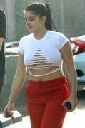 Ariel Winter is always reliable for some pokies