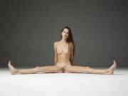 Leona - Nude Photography