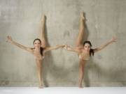 Julietta and Magdalena Acrobatic Art