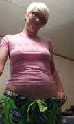 Tight tee and grouchy pants [f]