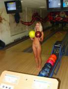 Nice bowling balls