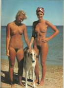 Vintage magazine: taking a photo with a dog