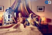 Amy Schumer in bed with a couple of friends