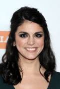 [FOUND] Cecily Strong - Keira Nicole (2 sets of comparison photos)