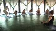 6 Nude Goddesses Leaving a Yoga Class [HTML5]