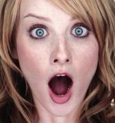 Melissa Rauch: wide-eyed and mouth agape
