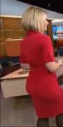Can we take a minute to appreciate Today Show's Dylan Dreyer's fantastic butt