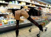 Shopper spreads in the store …