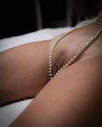 The pearls add a nice touch