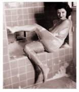 1950's, bath, Joan Bradshaw