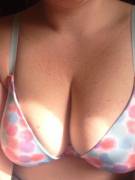 Showing off my clevage in my new pretty bra!