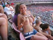 Flashing titties at the ballgame :)