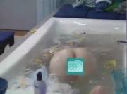 Jase BB5 Ass in the Bath