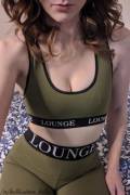 Lounge legging set (f)t. piercing pokies 