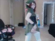 [LoZ] Auburn haired and glasses Rule 63 Link showing off her ass for cam; without the spam