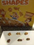 Rice Krispies cereal has same shapes as Friskies cat treats (Xpost from /r/funny)