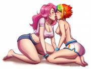 Pinkie making out with a topless Rainbow Dash (artist: deareditor)