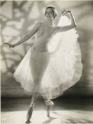 Dancer Helene Denizon in 1933