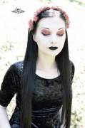 Super pale goth girl