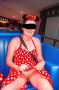 Minnie Mouse [f]orgot her panties for a trip to Magic Kingdom/Disney
