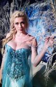 Elsa from Frozen by Lindsay Elyse (xpost r/cosplaygirls)