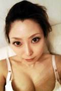39 year old Yuko Shiraki 白木 優子 selfie
