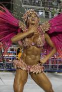 Gracyanne Barbosa - Carnaval 2013 [Gallery in comments]