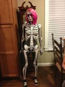 Dia De Los Muertos themed skeleton I did on myself for Halloween. :3