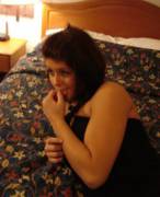 [pics] Amateur brunette having some hotel room fun