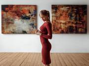 Girl in the gallery